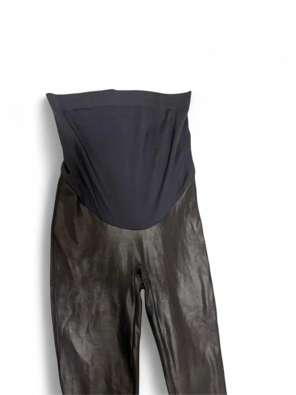 Maternity High-Waist Black faux leather Leggings - Picture 5 of 8